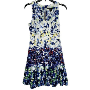 NWOT Maggy London Sleeveless Tiered V Neck Floral Dress size 2